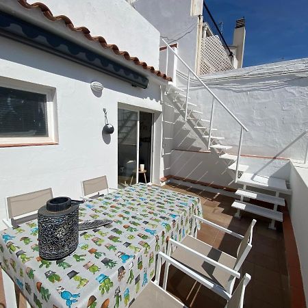 Amazing 2 Bedroom Apartment With Big Sun Terrace Sitges Centre Beach Luaran gambar