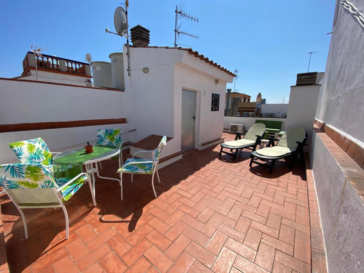 Amazing 2 Bedroom Apartment With Big Sun Terrace Sitges Centre Beach Luaran gambar